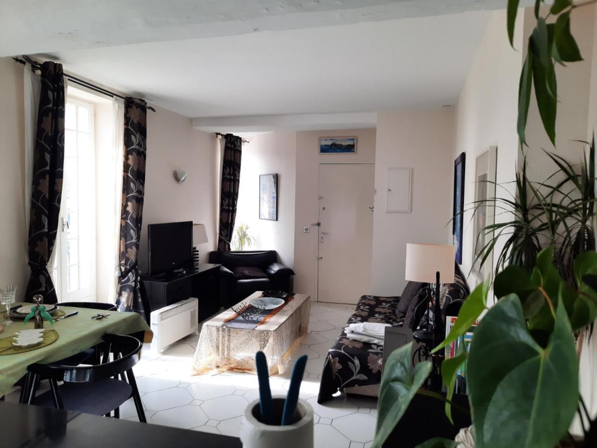 Appartement De Charme Sur Le Port De Marseillan Esterno foto