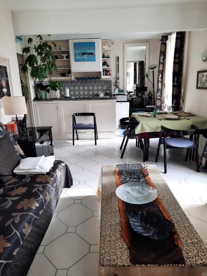 Appartement De Charme Sur Le Port De Marseillan Esterno foto